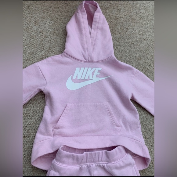 Nike Girls Pink Hoodie Jogger Sweatpants 2-Piece Set Long Sleeve Hooded - Picture 2 of 5
